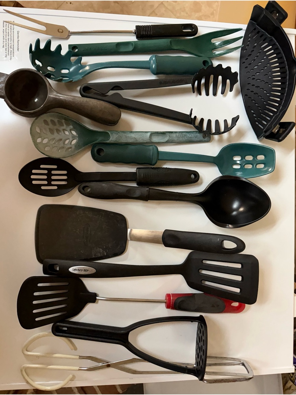 Kitchen Utensil Set - Green & Black Multi-Tool Collection